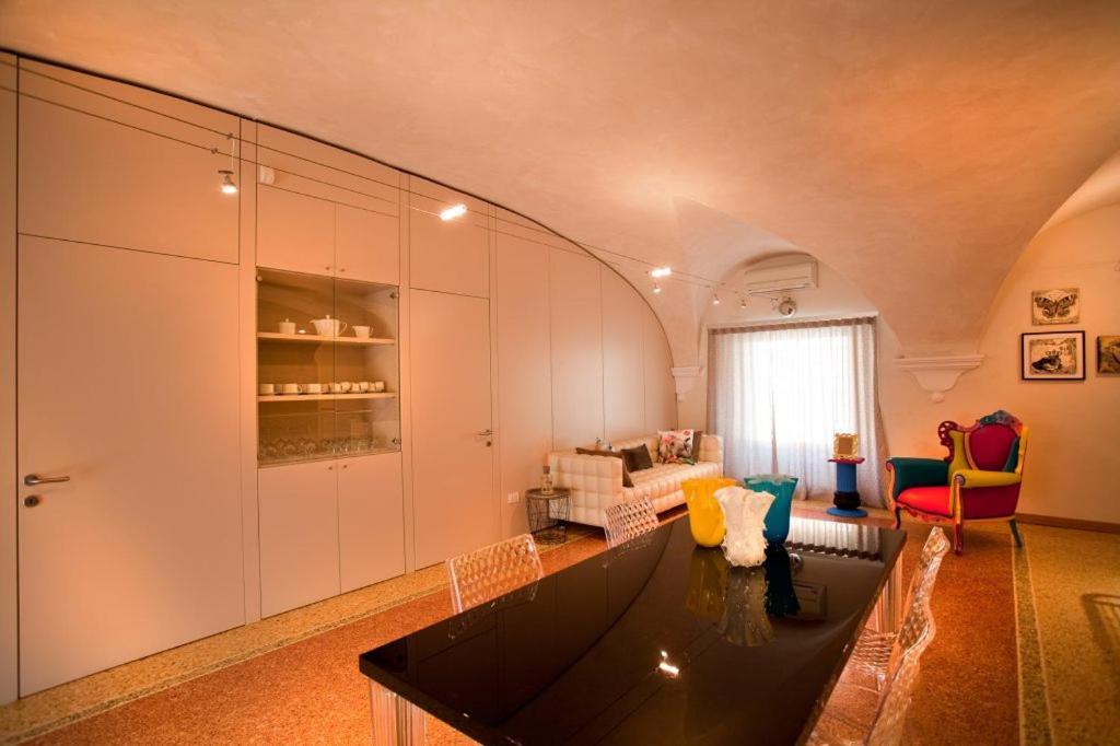 Anfite Luxury Apartment Volto San Luca Verona Bagian luar foto
