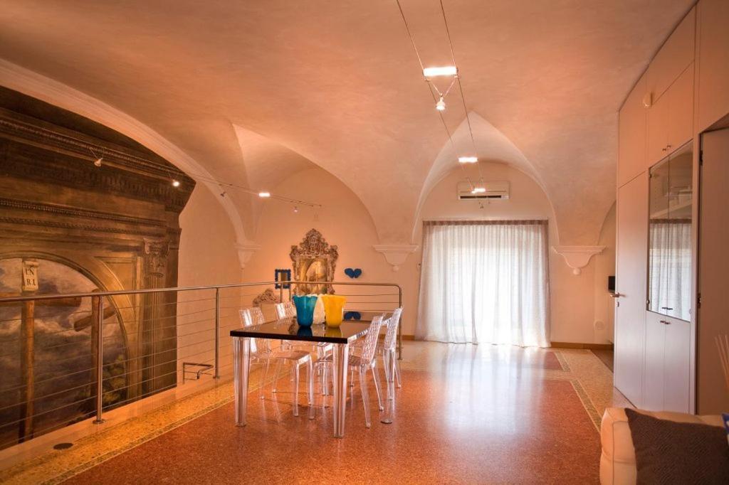 Anfite Luxury Apartment Volto San Luca Verona Bagian luar foto
