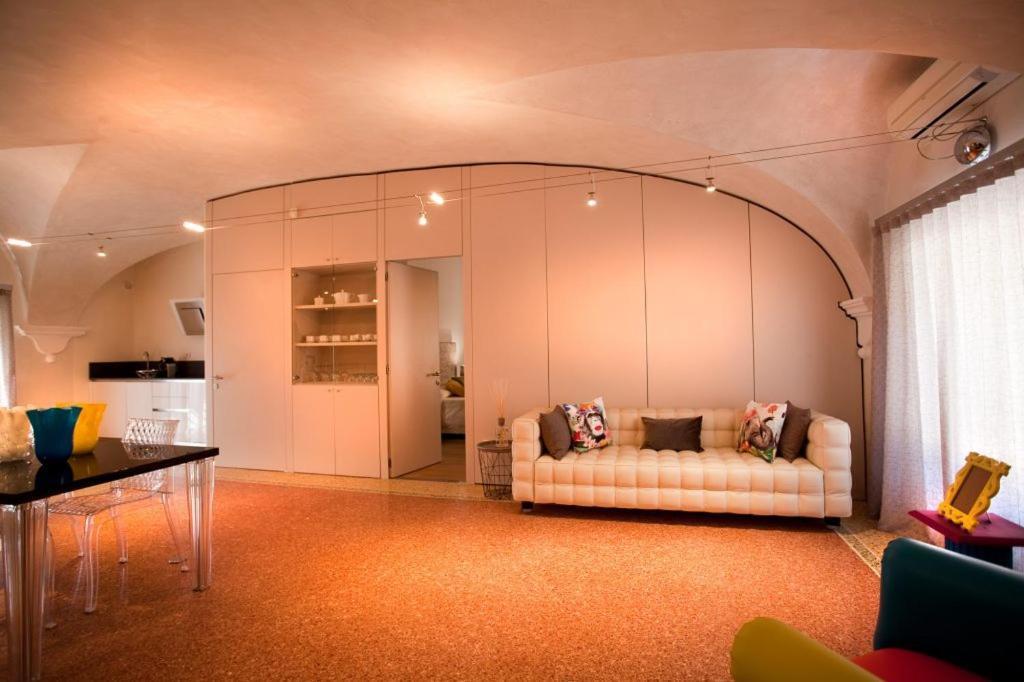 Anfite Luxury Apartment Volto San Luca Verona Bagian luar foto