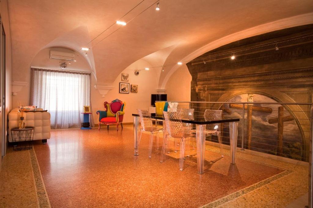 Anfite Luxury Apartment Volto San Luca Verona Bagian luar foto