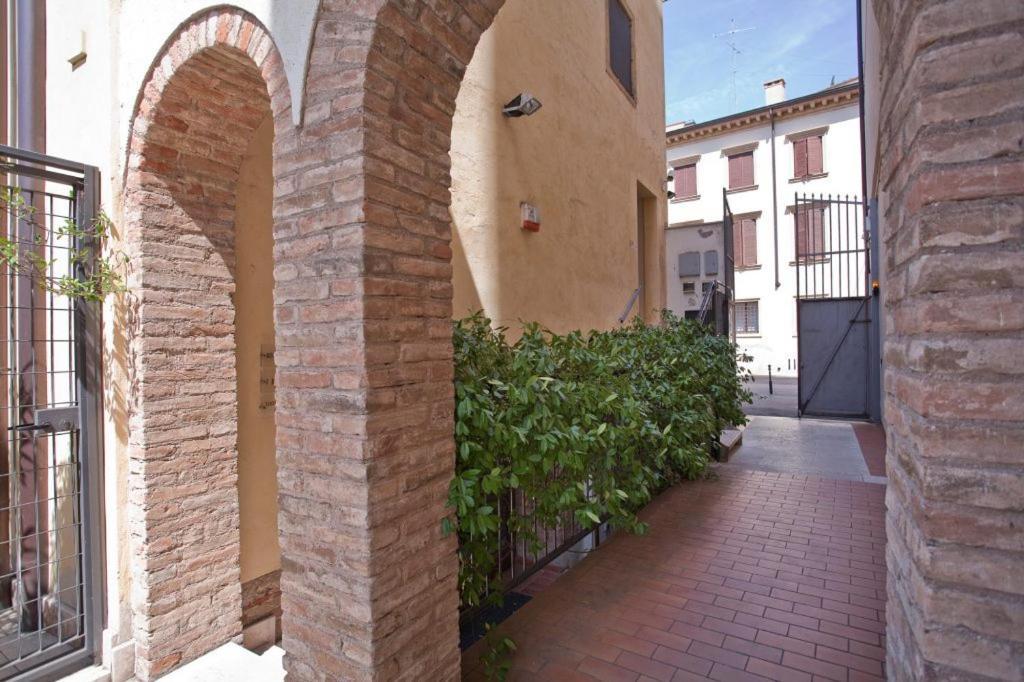 Anfite Luxury Apartment Volto San Luca Verona Bagian luar foto